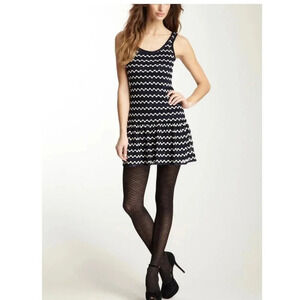 ALI RA Women's Blue & White Scoop Neck Zigzag Stripe Crochet Mini Dress Size 6